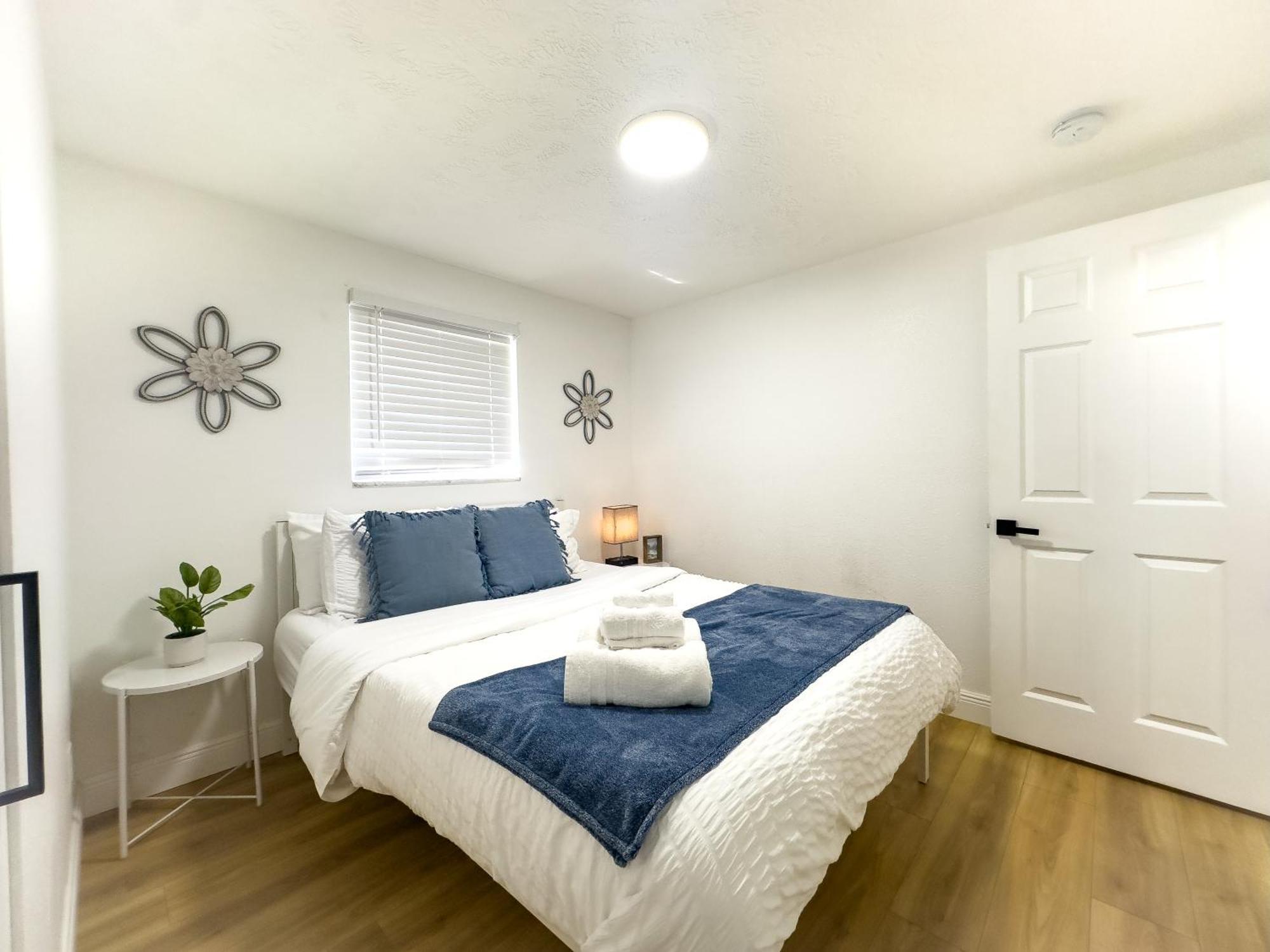 Beautiful And Relaxing 3 Bedrooms 2 Kings Beds Holiday home